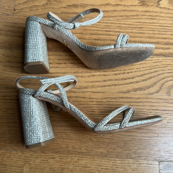 Badgley Mischka block heal sandal - Picture 4 of 12